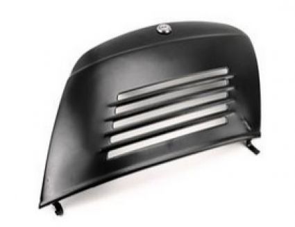 Porte latéral avec serrure